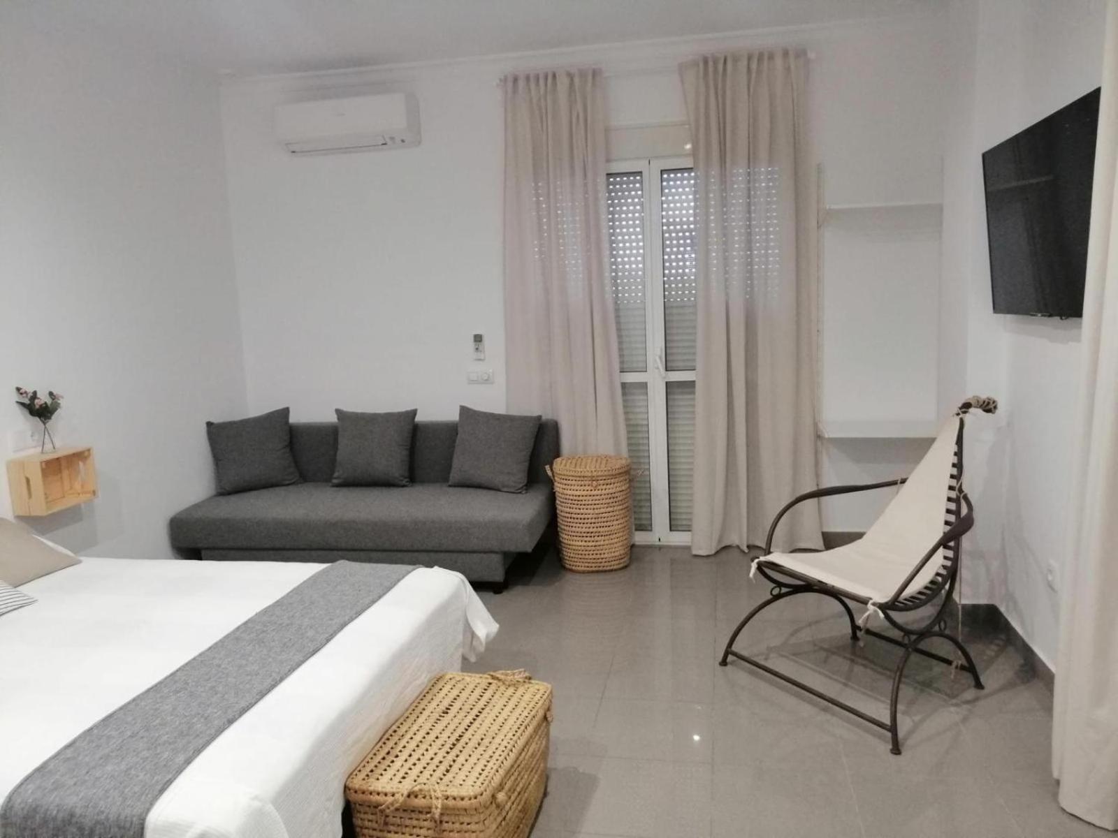 Hostal La Tarayuela بارباتي المظهر الخارجي الصورة