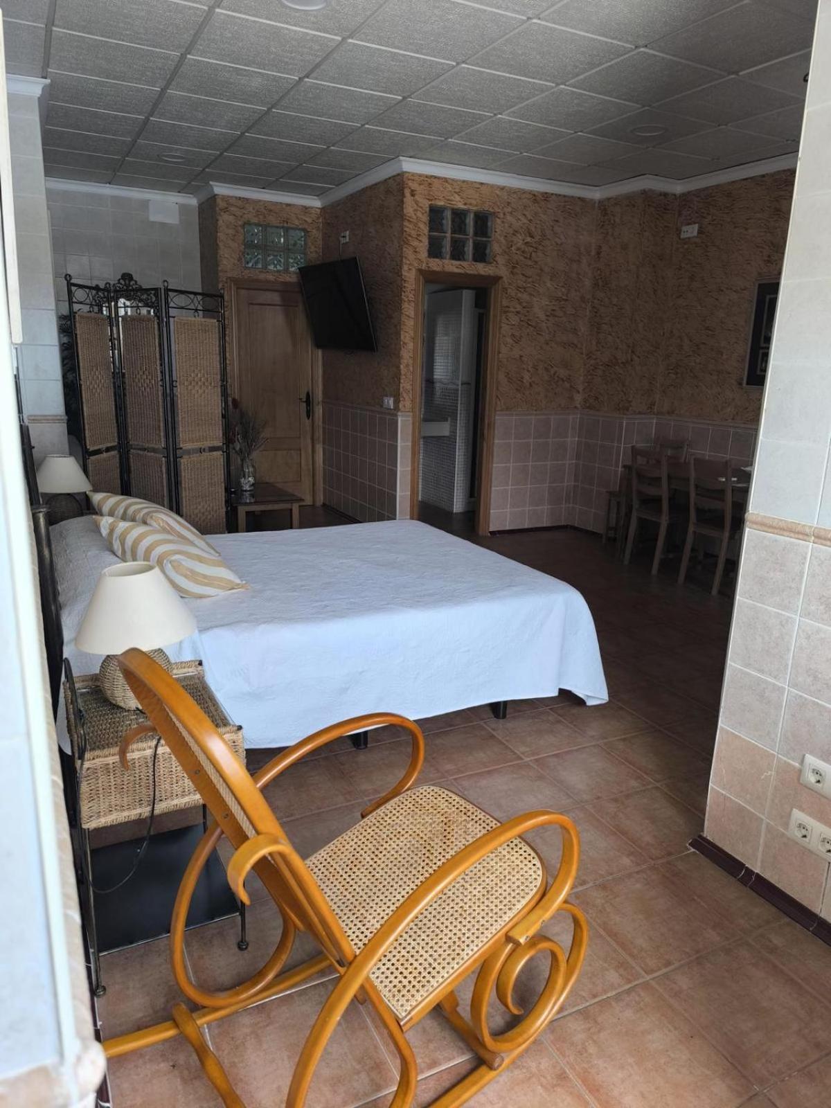 Hostal La Tarayuela بارباتي المظهر الخارجي الصورة